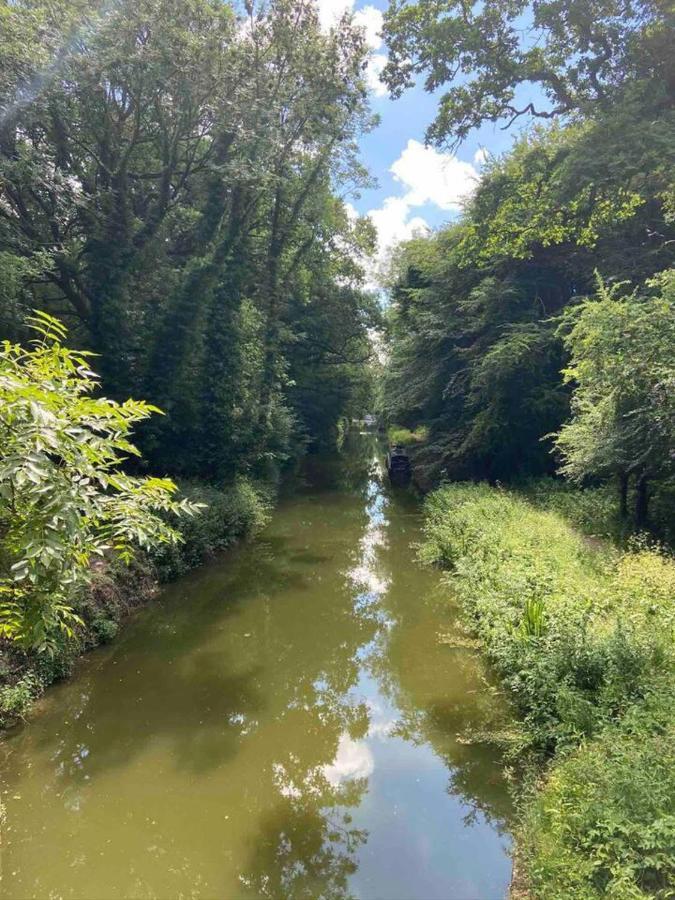 Pewsey Retreat 3 Sleeps -Petfriendly Bbq Parking公寓 外观 照片